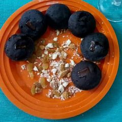 A picture of Oreo choco lava cake.