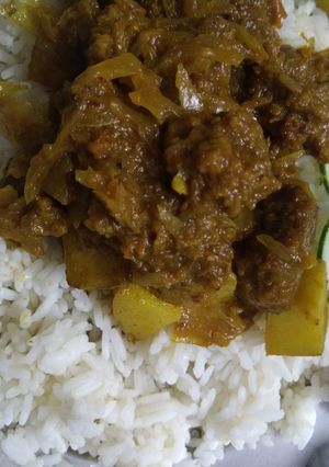 आलू बड़ियां कि सब्जी (aloo wadiyan ki sabzi recipe in Hindi) रेसिपी मुख्य फोटो