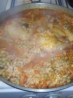 Una foto de Guiso de arroz con pollo