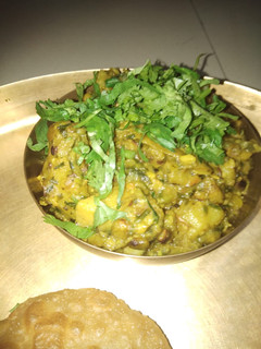 A picture of Surati undhiyu.
