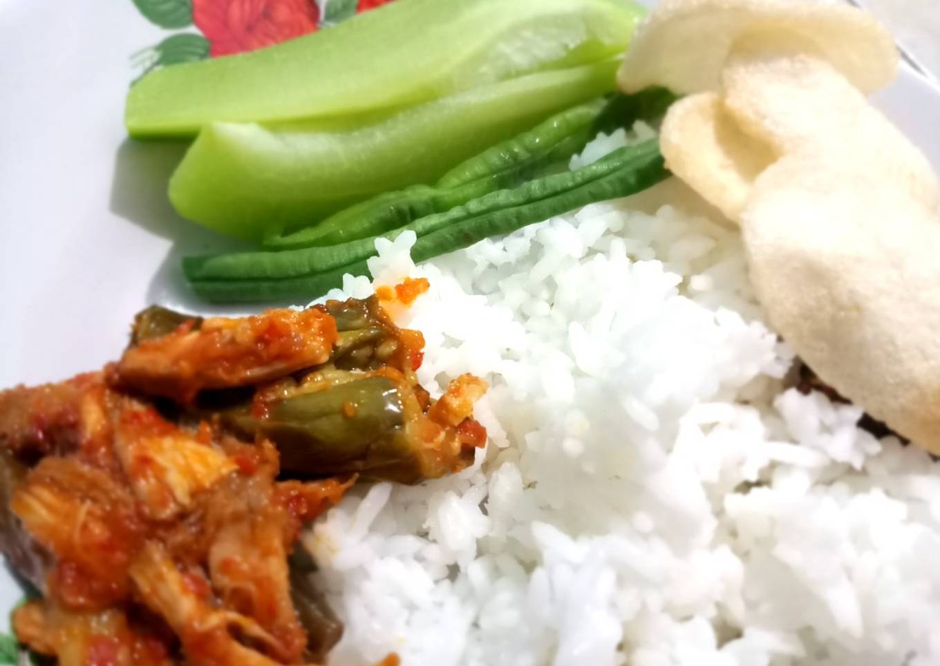 Balado terong ayam suir