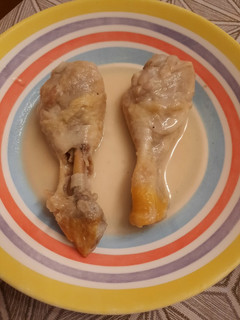 Una foto de Pollo al ajillo al estilo de María