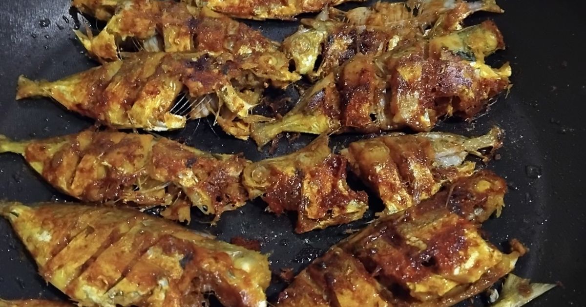 Ikan selar bakar