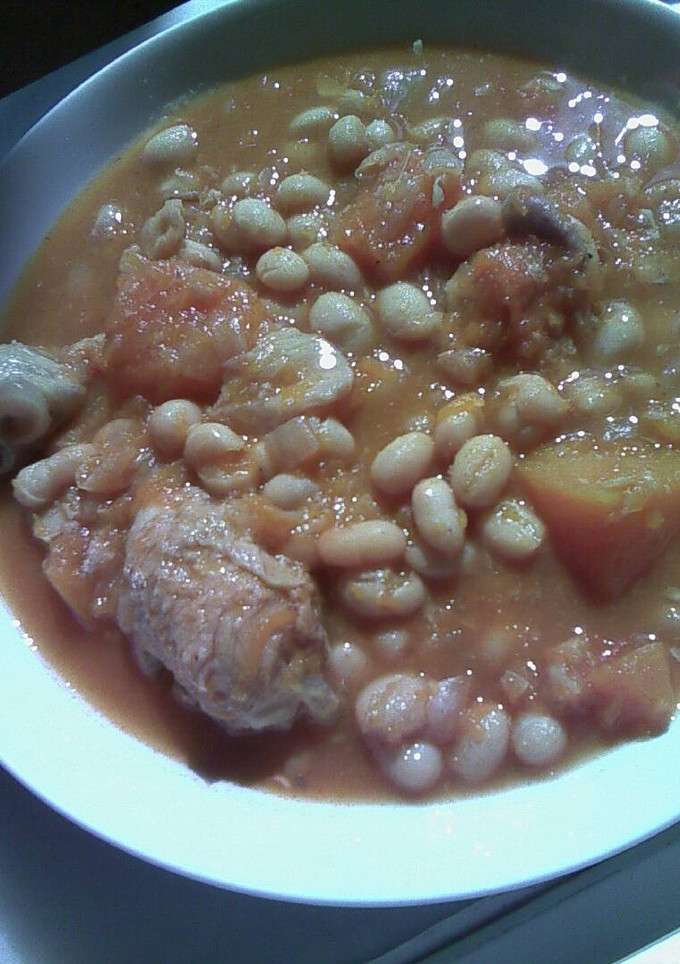 Una foto de Potaje de habichuelas con calabaza