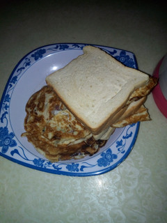 A picture of Fried egg sandwich.