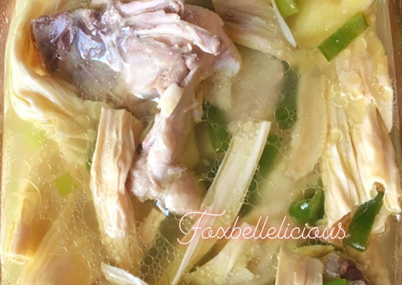 Sup ayam kembang tahu