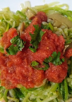 Una foto de Spaghetti de calabaza italiana y champiñones