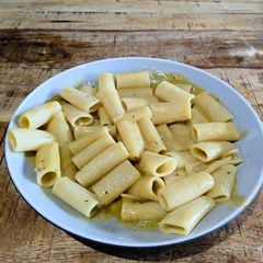 Honey mustard Rigatoni pasta A picture of Honey mustard Rigatoni pasta.