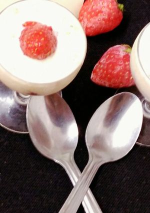 A picture of #vanilla scoop.