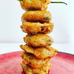 A picture of Potato Bhajis.