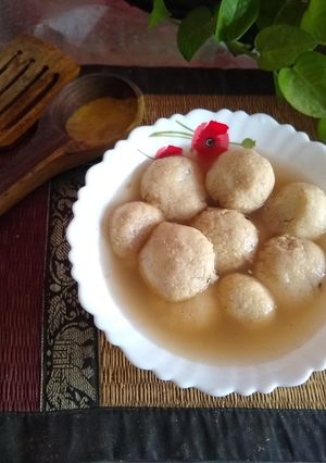 A picture of Choco stuffed rasgulla.