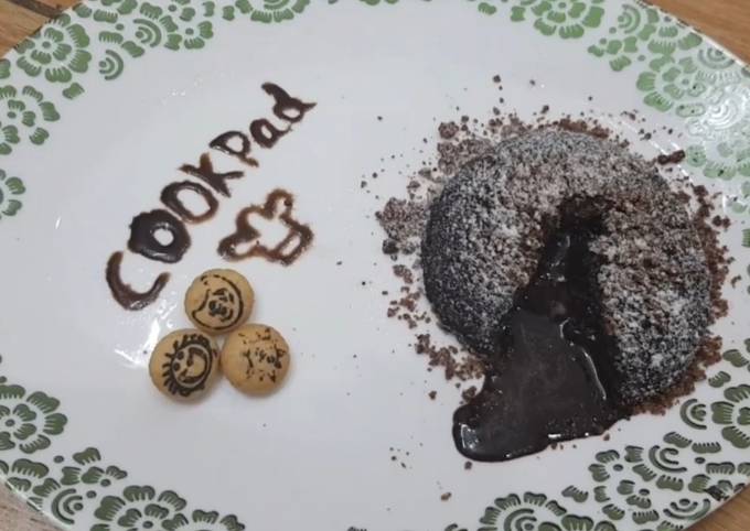 How to Make Homemade Chocolatechip mountain lava cake