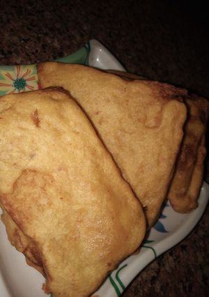 बेसन ब्रेड पकौड़ा (Besab Bread Pakoda recipe in hindi) रेसिपी मुख्य फोटो