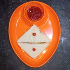 A picture of Vegetable curd sandwich.