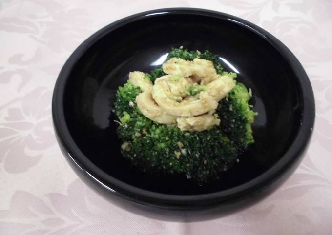 Broccoli and chicken with sesame vinegar