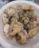 Gà kho củ nén (hành tăm)