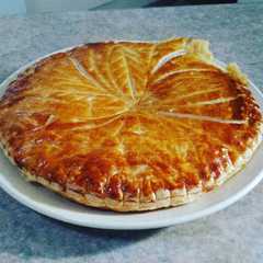 Galette des Rois রেসিপির প্রধান ছবি