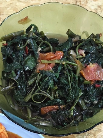 Langkah Gampang Membikin Resep Tumis Kangkung Saus Tiram yang Enak Banget Anti Ribet, Mantap