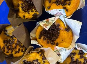 Foto di Muffin di carote e gocce di cioccolato senza zucchero aggiunto