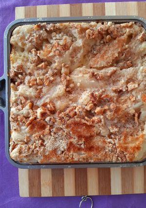 Una foto de Tarta de peras 🍐y crumble de nueces en la flip