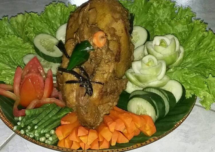 Resep Ingkung Ayam Kampung, Bisa Manjain Lidah