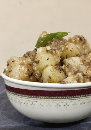 ફરાળી સૂકી ભાજી (Farali Suki Bhaji Recipe In Gujarati) રેસીપી મુખ્ય ફોટો