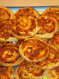 Pizzás csiga recept fotója