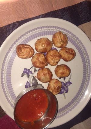 A picture of Fry momos.