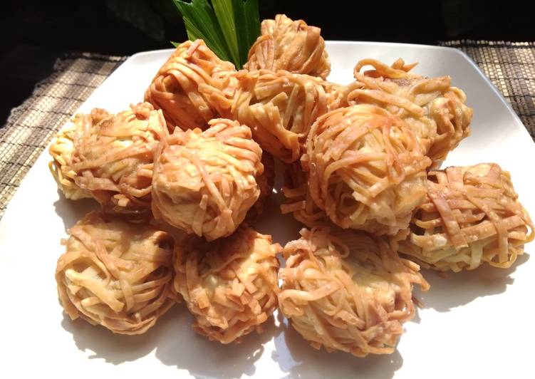 Bagaimana Membuat Pisang Rambutan yang Lezat Sekali