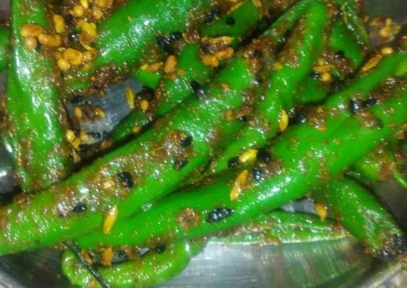 Green chilli pickle