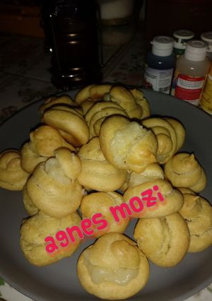 Foto resep Soes vla susu...ini recook ya...dri adviany tenri fada via