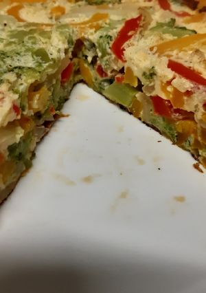 Una foto de Tortilla de vegetales 🥦🥚
