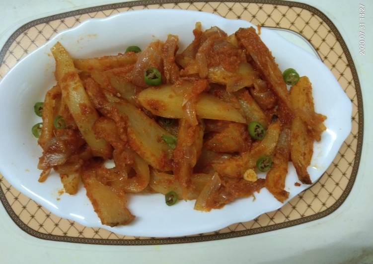 Recipe of Any-night-of-the-week Tasty  Chilli  Potatoes