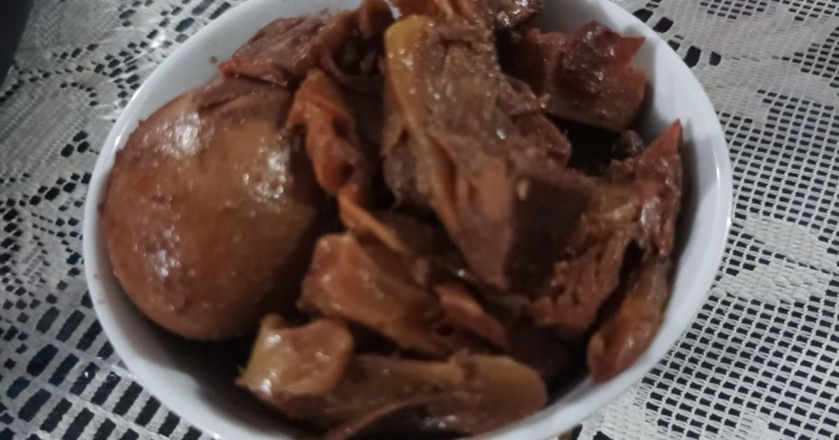 100. Gudeg tanpa daun jati