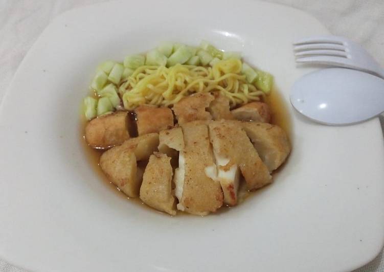 Pempek Dos a.ka (tanpa ikan) isi putih telur