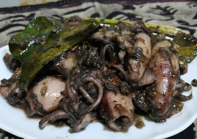 Cumi Bumbu Hitam