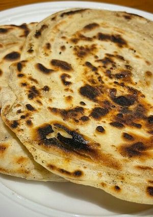 A picture of Khasta Paratha.