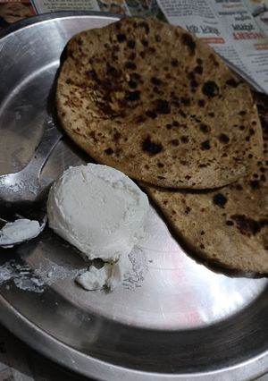 आलू का पराठा(aloo ka paratha recipe in hindi) रेसिपी मुख्य फोटो