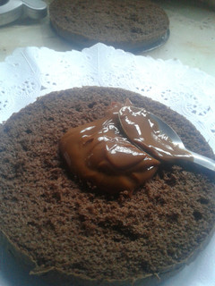 Una foto de Bizcochuelo clásico de chocolate, bien esponjoso