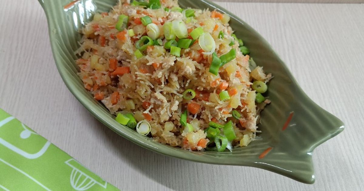 Isian Pastel Ayam Sayuran