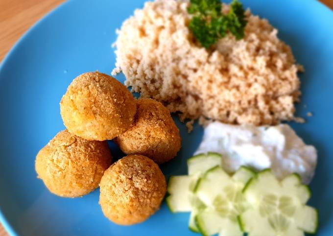 Simple Way to Prepare Favorite Yellow pea falafel