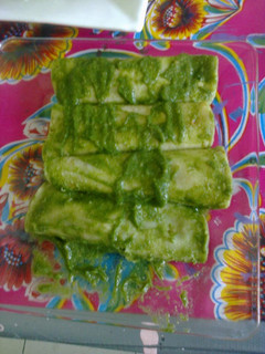 Una foto de Enchiladas mexicanas verdes, veganas, Doña Rafailita del Ocote
