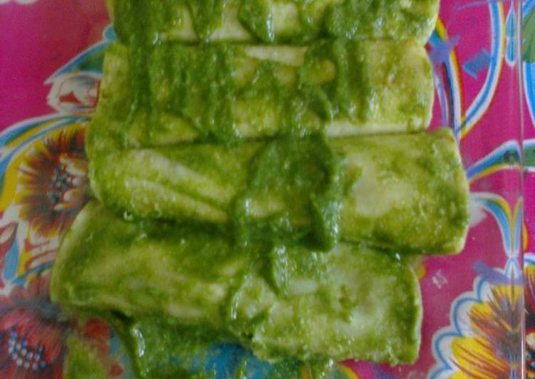 Enchiladas mexicanas verdes, veganas, Doña Rafailita del Ocote