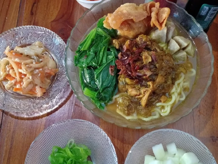 Cara Mudah Menyiapkan Resep Mie ayam komplit ala abang tek-tek yang Enak Banget Anti Ribet, Lezat Sekali