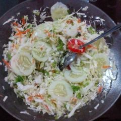 A picture of Salad.