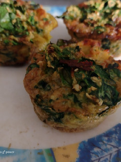 Una foto de Muffins de espinaca sin harina
