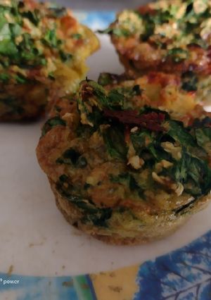 Una foto de Muffins de espinaca sin harina