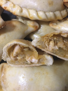 Una foto de Empanadas salteñas con opción vegana