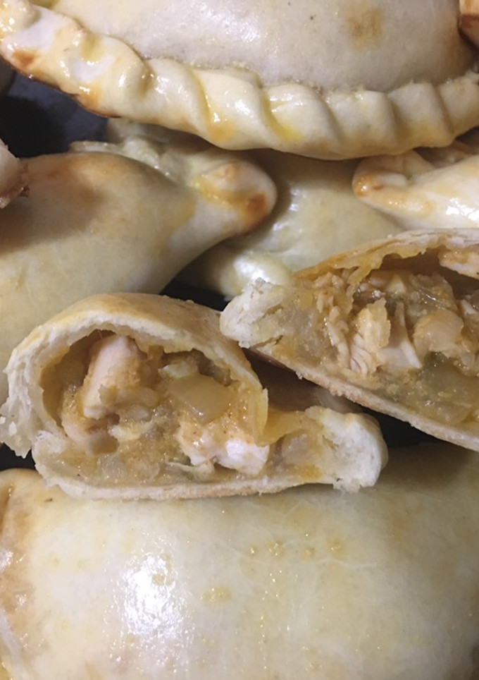 Una foto de Empanadas salteñas con opción vegana