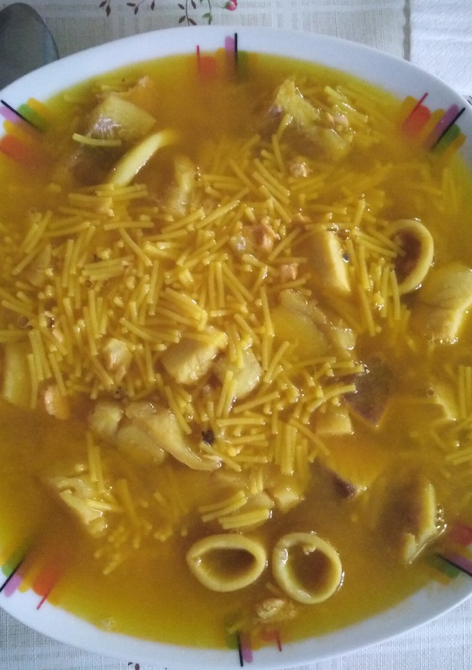 Una foto de Sopa de marisco con bacalao